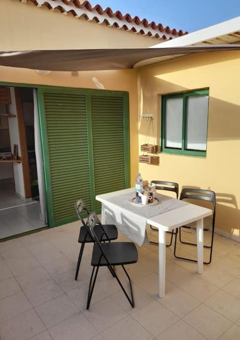 Amarilla Terrace Apartman Arona  Kültér fotó